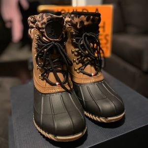 Tommy Hilfiger duck boots